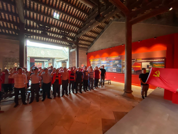 市个私协会党委雅瑶、共和、鹤城党支部联合开展庆“七一”主题党日活动-复制