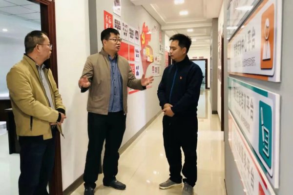 市市场监管局局长冯永忠到市个私协会调研指导