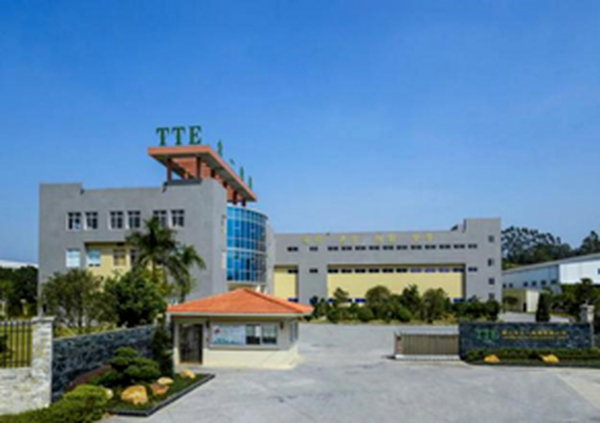 月薪7-8k！包吃住！有高温补贴......鹤山众一电路欢迎您！