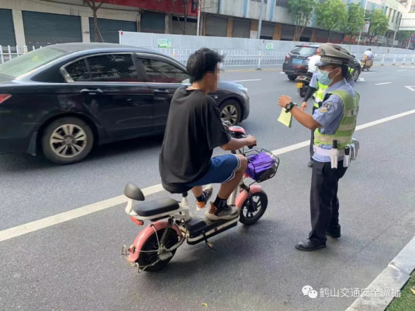 鹤山人注意！本周起，这样的电动自行车将被暂扣！